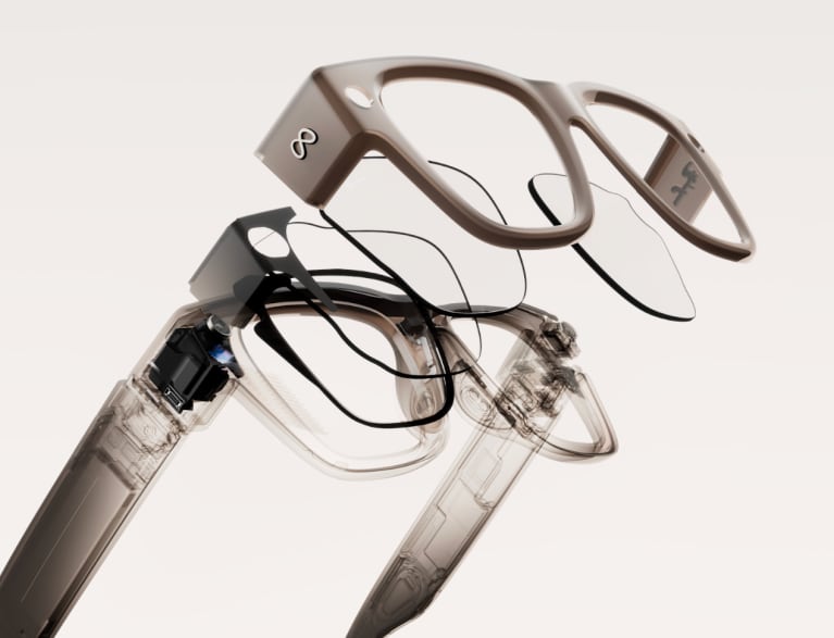 Los modelos que ingresaron al mercado peruano son Ray-Ban y Oakley con comandos de voz y asistencia contextual, entre otras. Foto: Meta