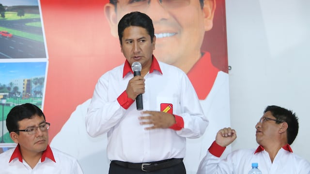Perú Libre buscará cambiar régimen económico de la carta magna si no logra Asamblea Constituyente