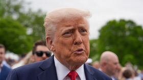 Trump ha gestado una guerra arancelaria contra China y más economías a fin de "equilibrar" la balanza en favor de Estados Unidos. Foto: AP