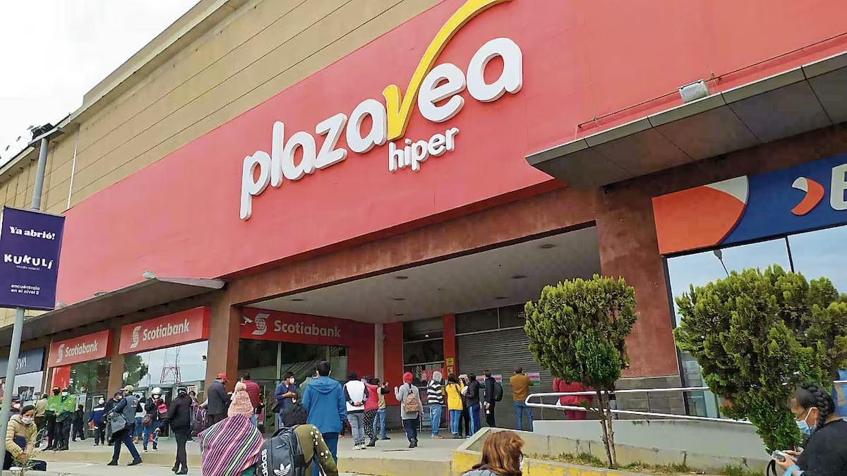 El ingreso del grupo holandés Royal Ahold marcó un punto de quiebre al introducir estándares internacionales, disciplina financiera y una visión de mayor escala. (Foto: Andina)