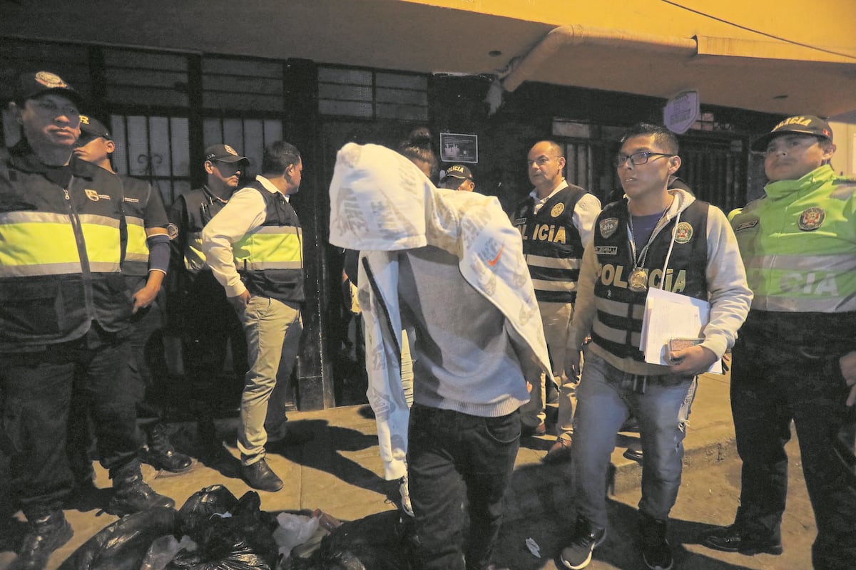 El Ministerio del Interior como la PNP deben suscribir convenios con los gobiernos regionales o locales correspondientes para disponer recursos en favor de Policía.