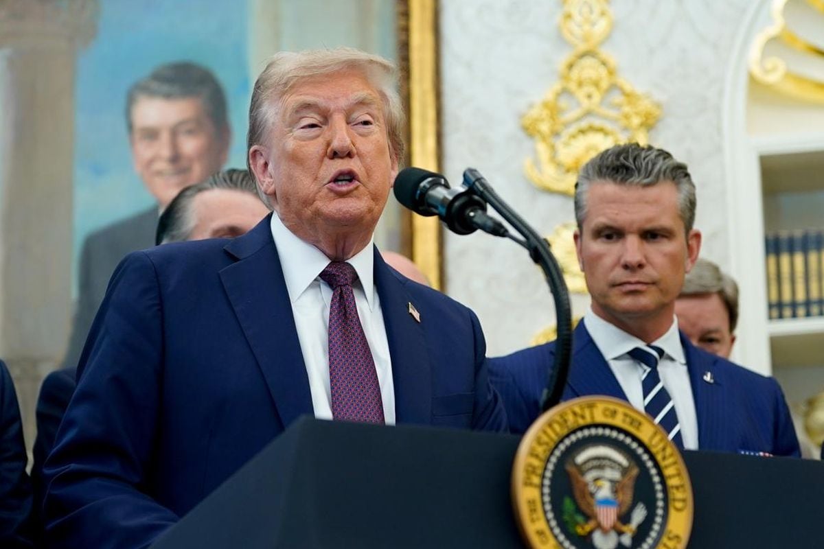 El presidente de Estados Unidos, Donald Trump, habla durante un anuncio en el Despacho Oval de la Casa Blanca en Washington, DC, EE. UU., el 2 de septiembre de 2025. Foto: EFE/EPA/AL DRAGO / POOL