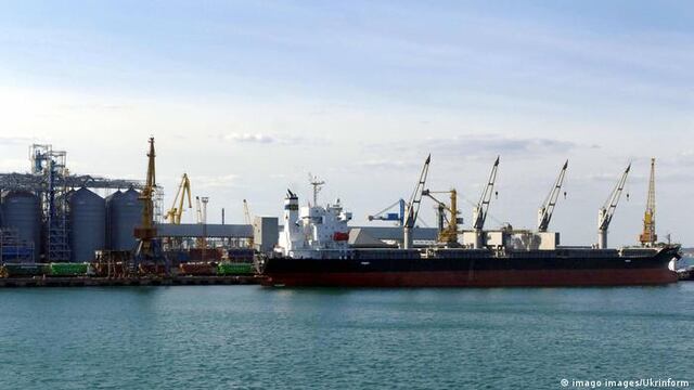 Ucrania descarta desminar puerto de Odesa para exportar cereales por miedo a ataque ruso