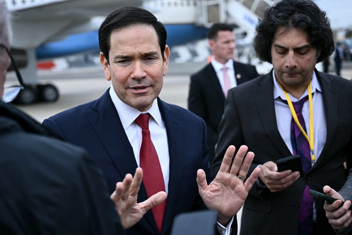 En un comunicado, Rubio expresó su “seria preocupación” por lo que calificó como el uso de herramientas económicas por parte de China. (Brendan SMIALOWSKI / POOL / AFP)
