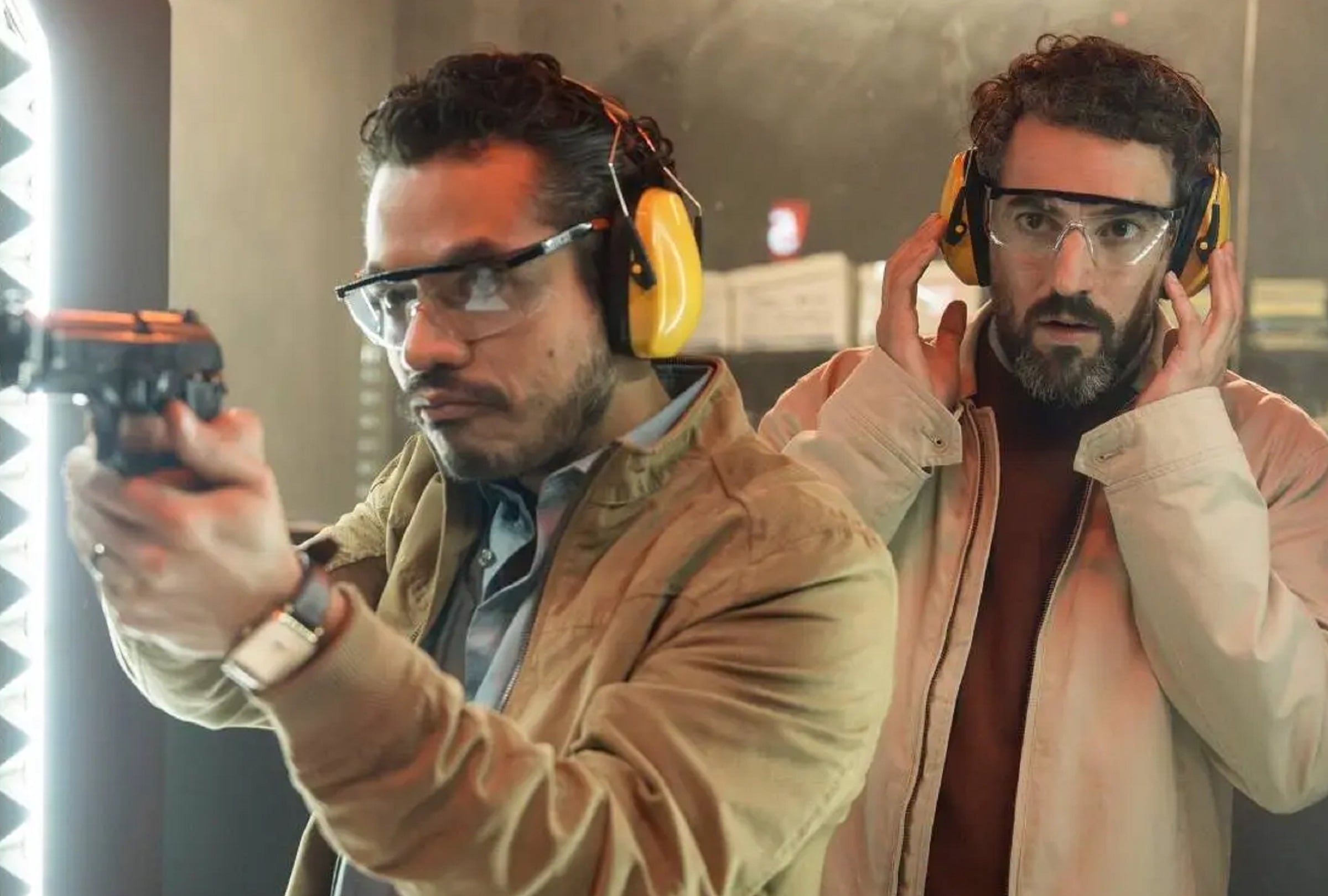 Memo Villegas interpreta a Díaz y Luis Gerardo Méndez interpreta a Mariano Silverstein en la película mexicana "La hora de los valientes" (Foto: Netflix)