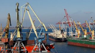 Rusia bloquea deliberadamente comercio marítimo y ataca la cadena mundial de suministros