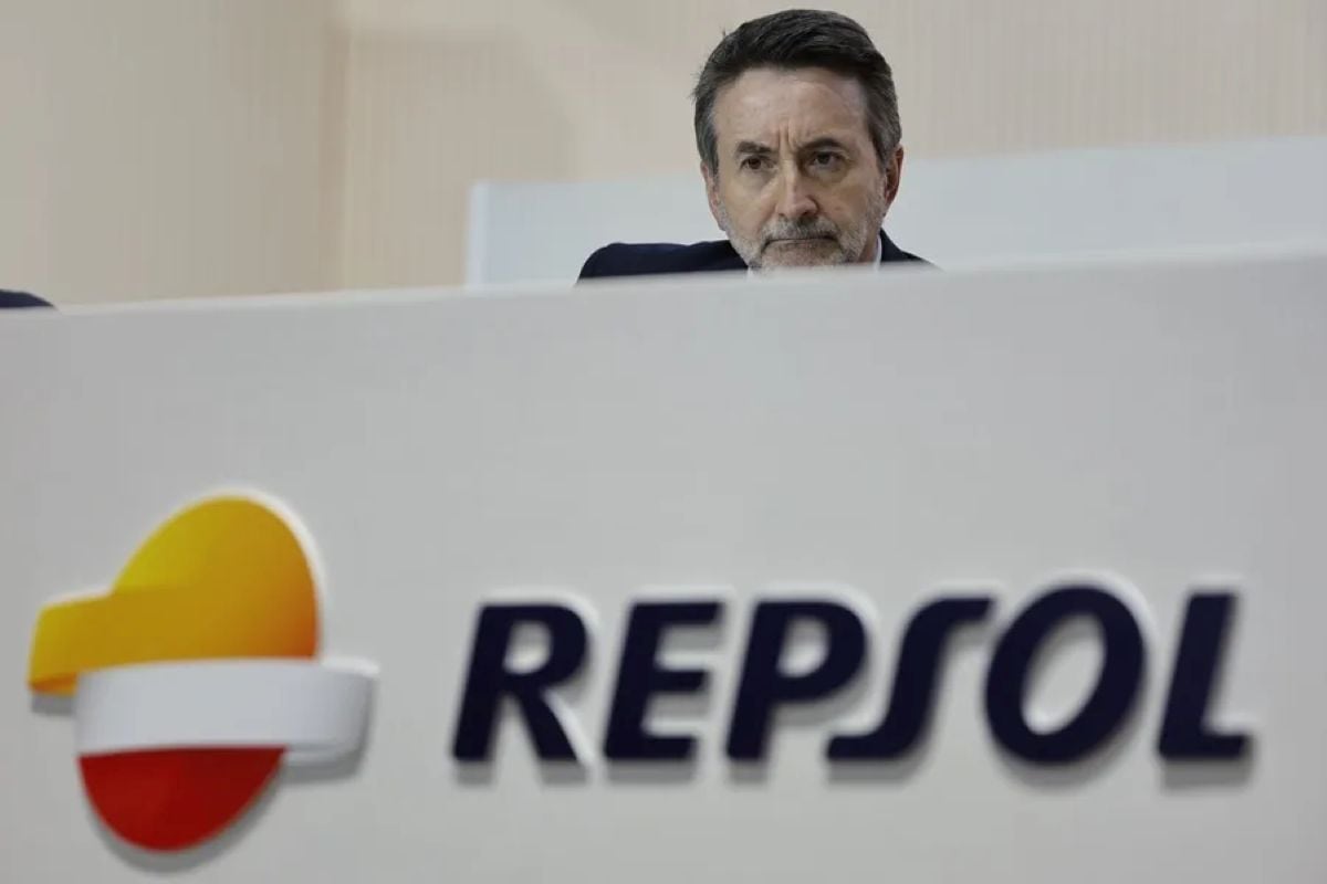 Repsol reiteró ante el Gobierno de Estados Unidos su disposición a ampliar inversiones y elevar su producción de crudo en Venezuela en un eventual nuevo escenario político. Foto: EFE/ Sergio Pérez.