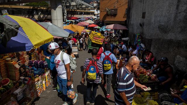 Cepal: Latinoamérica crecerá 0.8 % con impactos en empleo informal