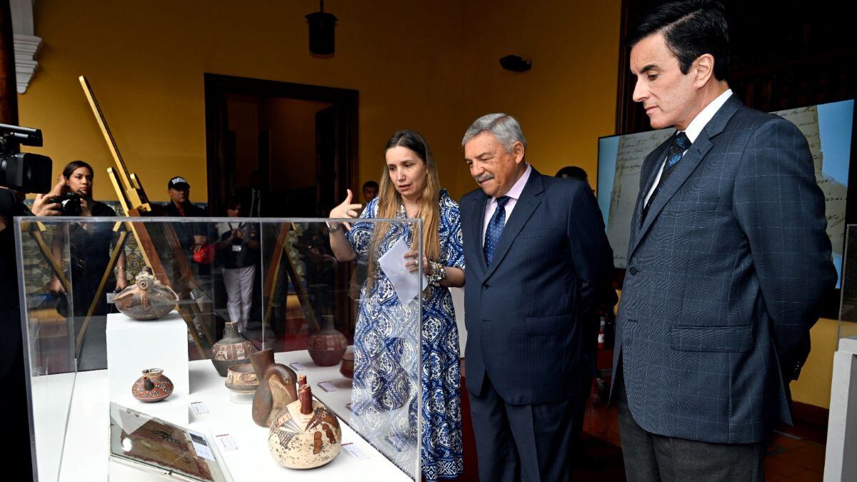 Cancillería entrega al Ministerio de Cultura 342 bienes recuperados en seis países