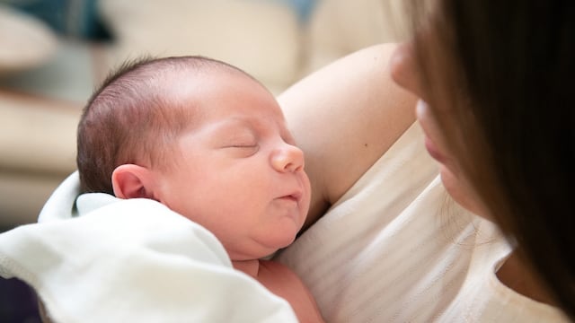 Volver al trabajo luego de ser madre: derechos laborales y todo lo que debes saber