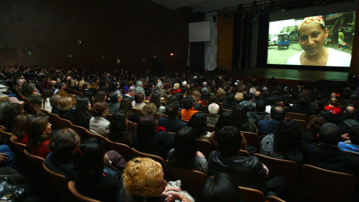 En ese escenario, advierte que el Indecopi podría terminar evaluando constantemente el nivel de sustituibilidad entre productos, incrementando la incertidumbre y la carga administrativa. (Foto: Andina)