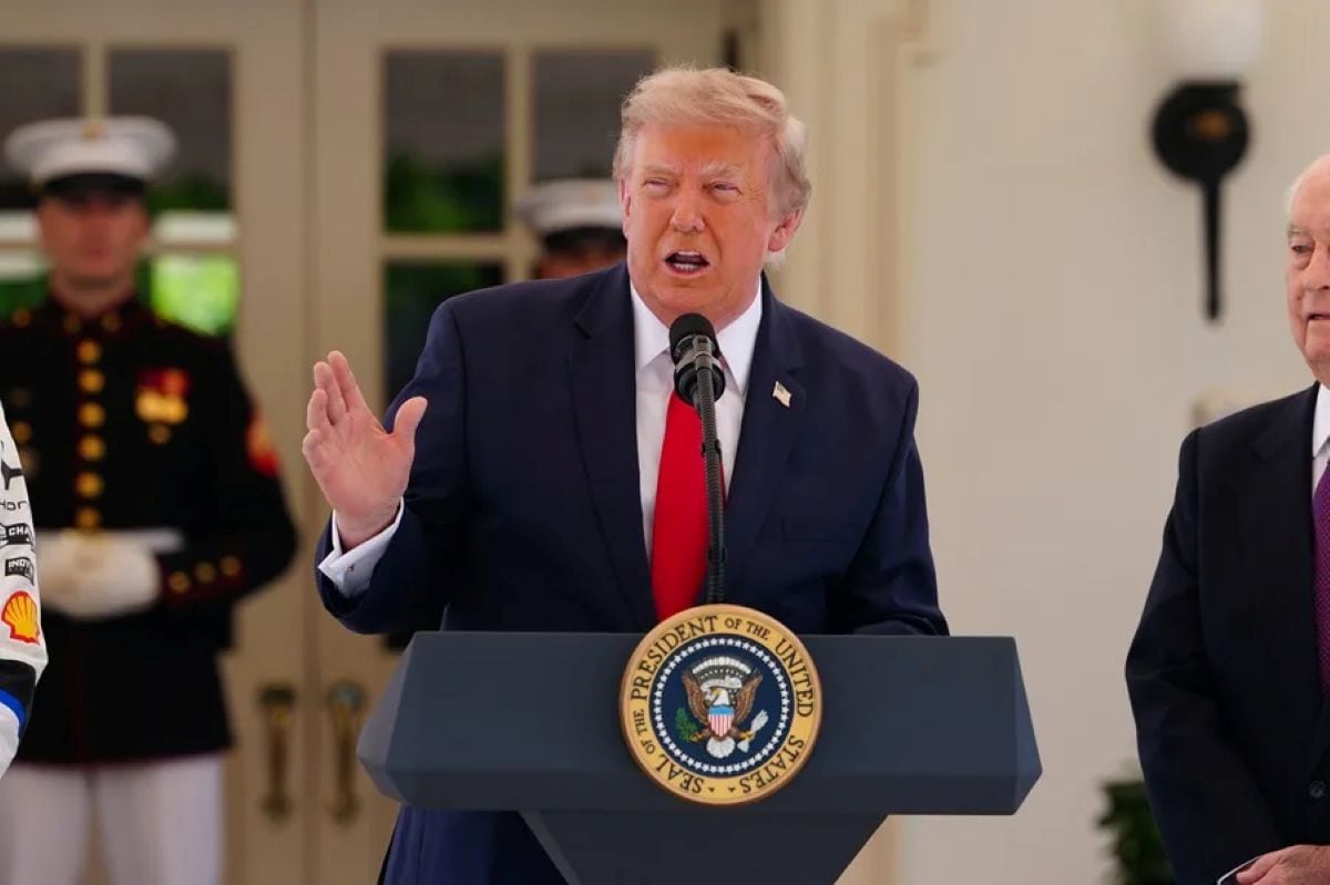 Donald Trump aseguró que Estados Unidos investiga si Irán mantiene drones almacenados en Cuba y afirmó que actuará si esa información se confirma. Foto: EFE.