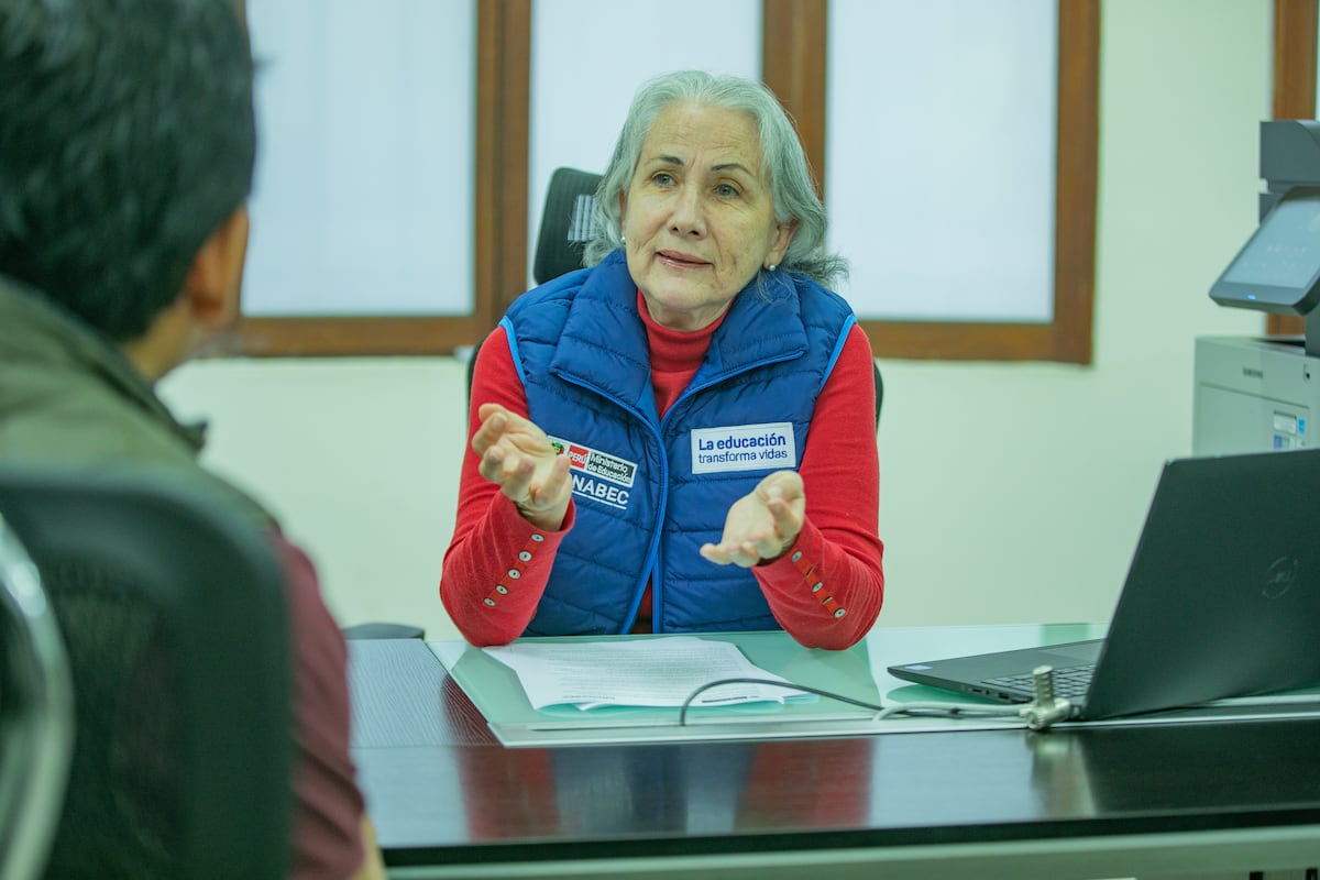 Emma León Velarde asumió el cargo de directora ejecutiva de Pronabec el 1 de junio en reemplazo de Fátima Altabás (Foto: Pronabec).