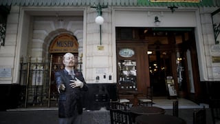 Cafés tradicionales de Buenos Aires pelean por sobrevivir 