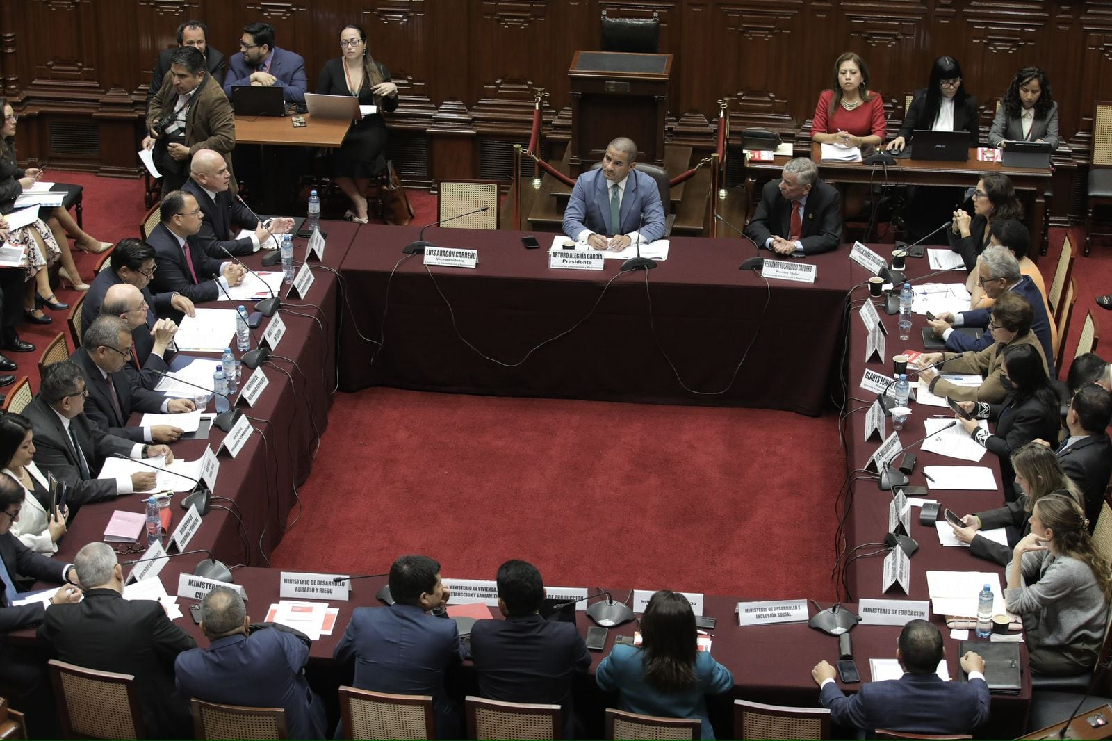 Comisión de Constitución, clave para el estudio de proyectos de ley y reformas vinculadas a la carta magna. Foto: Congreso / Archivo