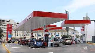 Combustibles al alza: precios suben por quinta vez en el mes y así se ven en los grifos