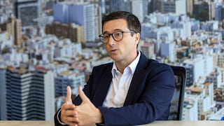 Tarjetas de crédito: personas elevan compras pero se financian menos, ¿qué ve Banco Falabella?