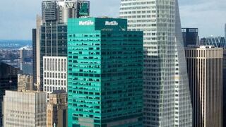 Salesforce planea comprar la Torre Metlife en Nueva York