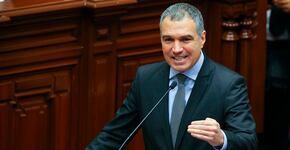 Cuestión de confianza y reforma constitucional de adelanto de elecciones