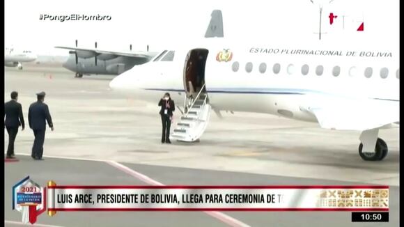 Presidente de Bolivia llega al Perú
