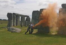 Inglaterra: Activistas detenidos por rociar con pintura el sitio prehistórico británico de Stonehenge