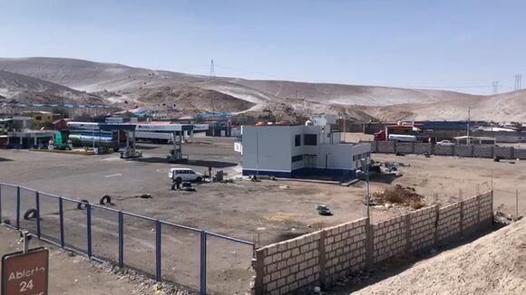 Desbloquean el km 48 de la Panamericana Sur de Arequipa