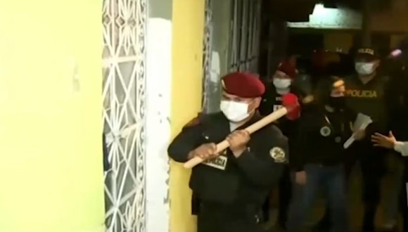 Intervienen a policías que habrían realizada operativos ilegales en Lima