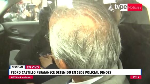 Aníbal Torres llega a Dinoes