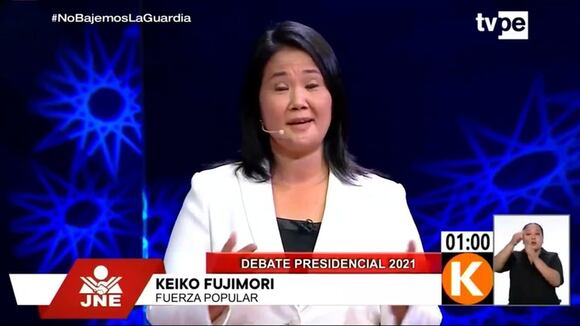 Keiko Fujimori explica su plan para mejorar la educación en el país