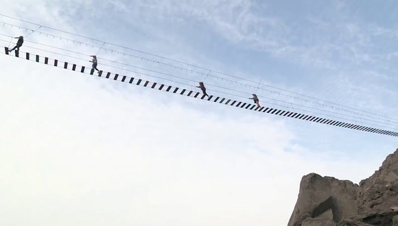 Lomas del Mirador, el puente colgante viral que lucha contra el estigma en las barriadas de Lima