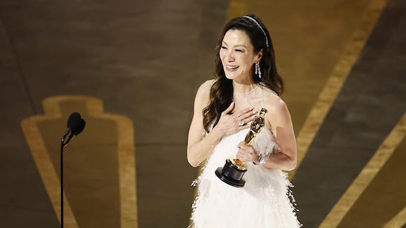 Michelle Yeoh gana el Oscar a Mejor Actriz 2023 por ‘Todo a la vez en todas partes’ (Video: ABC/Oscars).