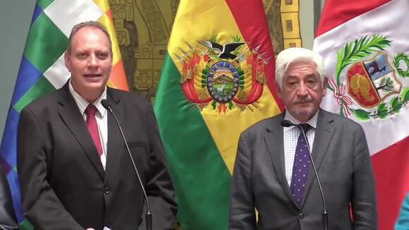 Bolivia y Perú acuerdan impulsar el desarrollo del puerto de Ilo