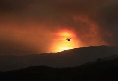 Emergencia en Malibú: Feroz incendio forestal avanza y obliga a miles de personas a huir