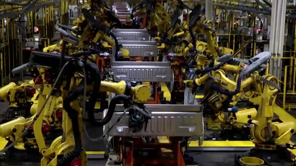 Ford acelera su transición hacia lo eléctrico con inversión histórica