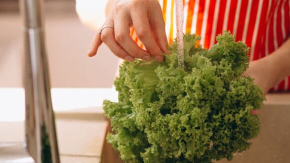 La importancia del lavado de las frutas y verduras