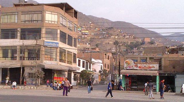 Carabayllo tiene un déficit habitacional de 24,212 unidades de vivienda lo que representa el 4% de todo el déficit de Lima Metropolitana.