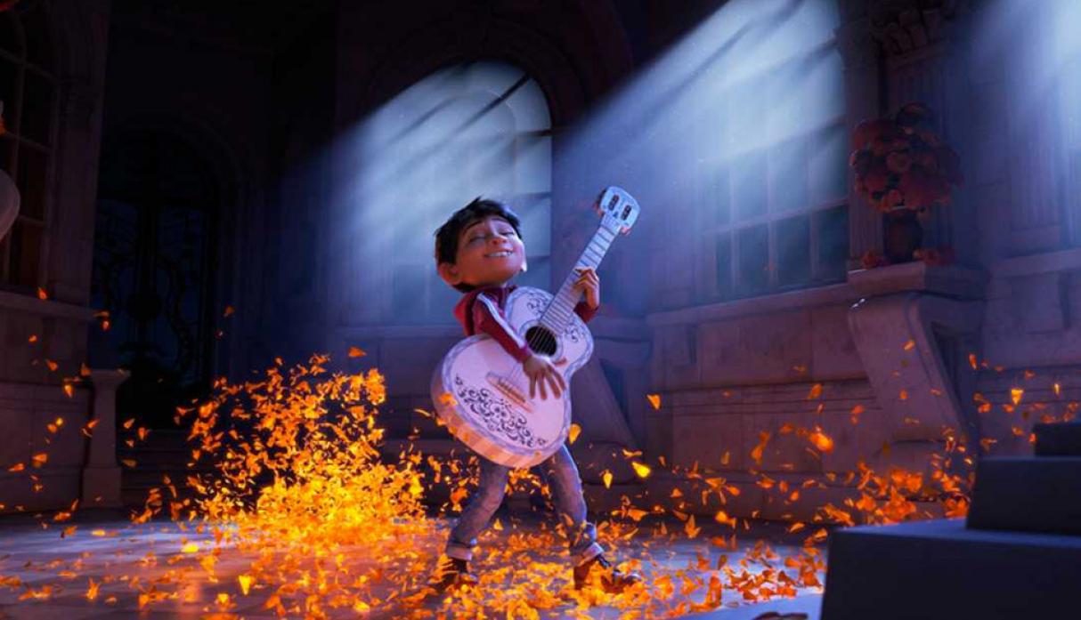 FOTOS 1 | “Coco”, la cinta animada inspirada en el Día de los Muertos de México, última película de animación de los estudios Pixar (Disney), recaudó US$ 18.3 millones entre viernes y domingo en los cines de Estados Unidos y Canadá. (Foto:IMDB)