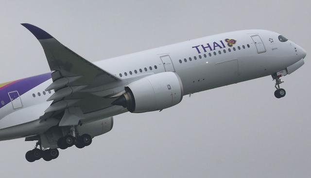 FOTO 6 | 10. Thai Airways
En la décima posición, mismo puesto en el que estaba en 2018, se sitúa Thai Airways, la principal compañía aérea de Tailandia con una flota de más de 90 aviones. Además, Skytrax la reconoció con el premio al mejor personal de aerolíneas de Asia. (Foto: Nicolas Economou / NurPhoto / Getty Images).