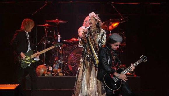 “Es una victoria para Aerosmith, UMG y, en última instancia, para nuestros seguidores. No hace falta decir que estamos muy emocionados. Es una manera increíble de celebrar estos 50 años y muchos más que quedan por venir”, dijo el cofundador y guitarrista principal de Aerosmith, Joe Perry.