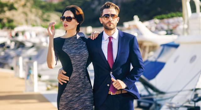 La marca ícono de moda masculina inglesa, Austin Reed, abrió su primera tienda en Sudamérica en el Perú. La tienda se ubica en el centro comercial Jockey Plaza. Pero este no es el único punto de venta que planea abrir la marca, ya que, dentro de sus plane