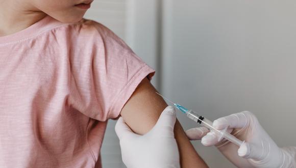 Especialista recomienda vacunar a sus hijos para evitar infecciones respiratorias. (Foto: Pexels)