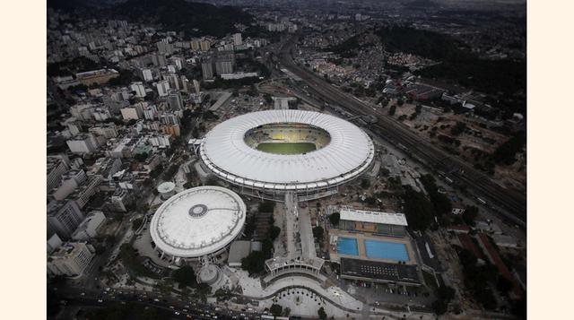 Maracaná es el mítico estadio brasileño. Construido para 200,000 personas (Copa 1950), hoy es para 74,698. Ahí se jugarán cuatro partidos de la fase de grupos y tres de las siguientes fases. (Foto: Reuters)