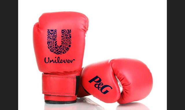 ¿Sedal o Pantene? ¿Tide o Ariel? Esos productos que generan la indecisión del consumidor a la hora de elegir en los supermercados son la representación material de las batallas constantes entre estas dos grandes compañías que ofrecen un enorme paraguas de