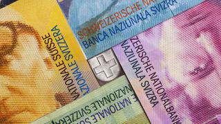 Suiza se convierte en el primer país en emitir bonos con tipos negativos a 10 años
