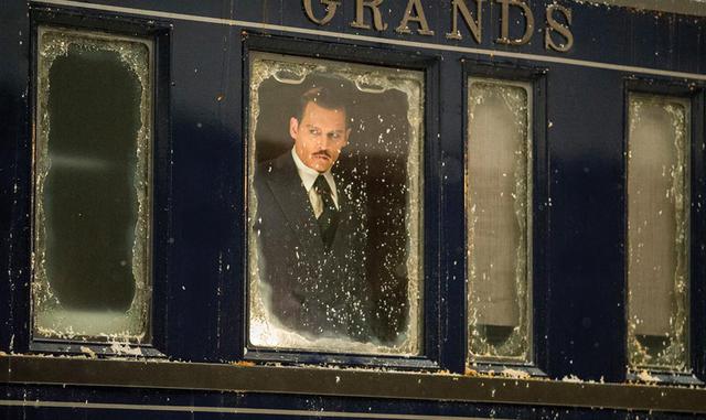 FOTO 7 | La cinta narra cómo el detective Hercules Poirot (Kenneth Branagh) investiga un asesinato ocurrido durante un viaje de tren, por lo que todos los pasajeros son sospechosos del crimen. (FOTO: IMDB)