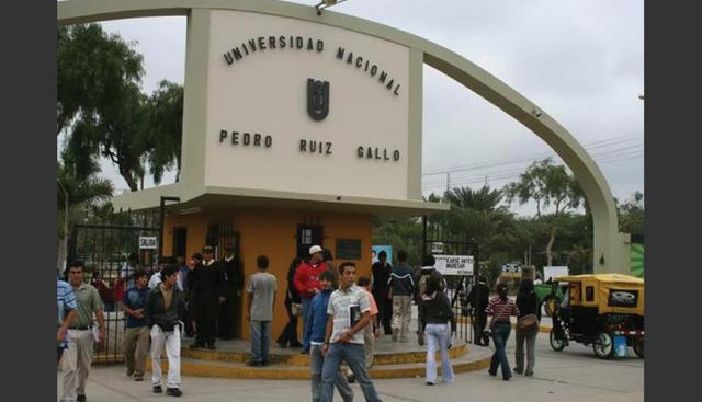 FOTO 21 | 21  Universidad Nacional Pedro Ruiz Gallo