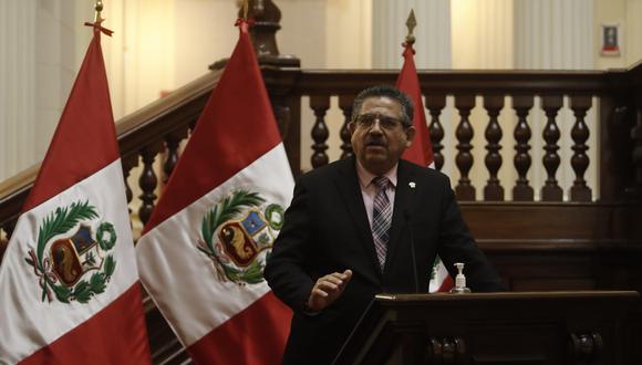 Manuel Merino informó la decisión de la Junta de Portavoces y declaró al Congreso en sesión permanente. (Foto: GEC)
