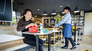 McDonald’s ensaya un restaurante a prueba de coronavirus en Países Bajos 