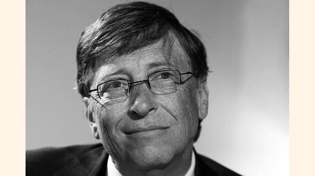 20. Bill Gates, está bien celebrar el éxito pero es más importante prestar atención a las lecciones del fracaso.