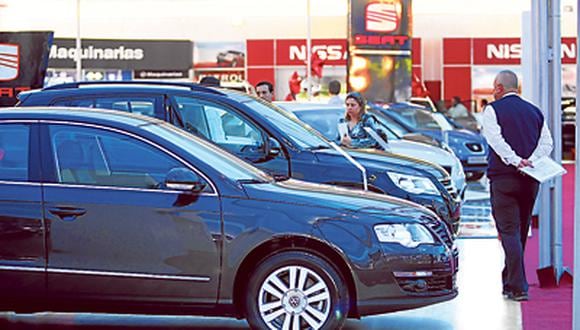 La venta de vehículos livianos cayó en 40.47% en marzo de este año, a comparación de marzo del año anterior, según el gremio.